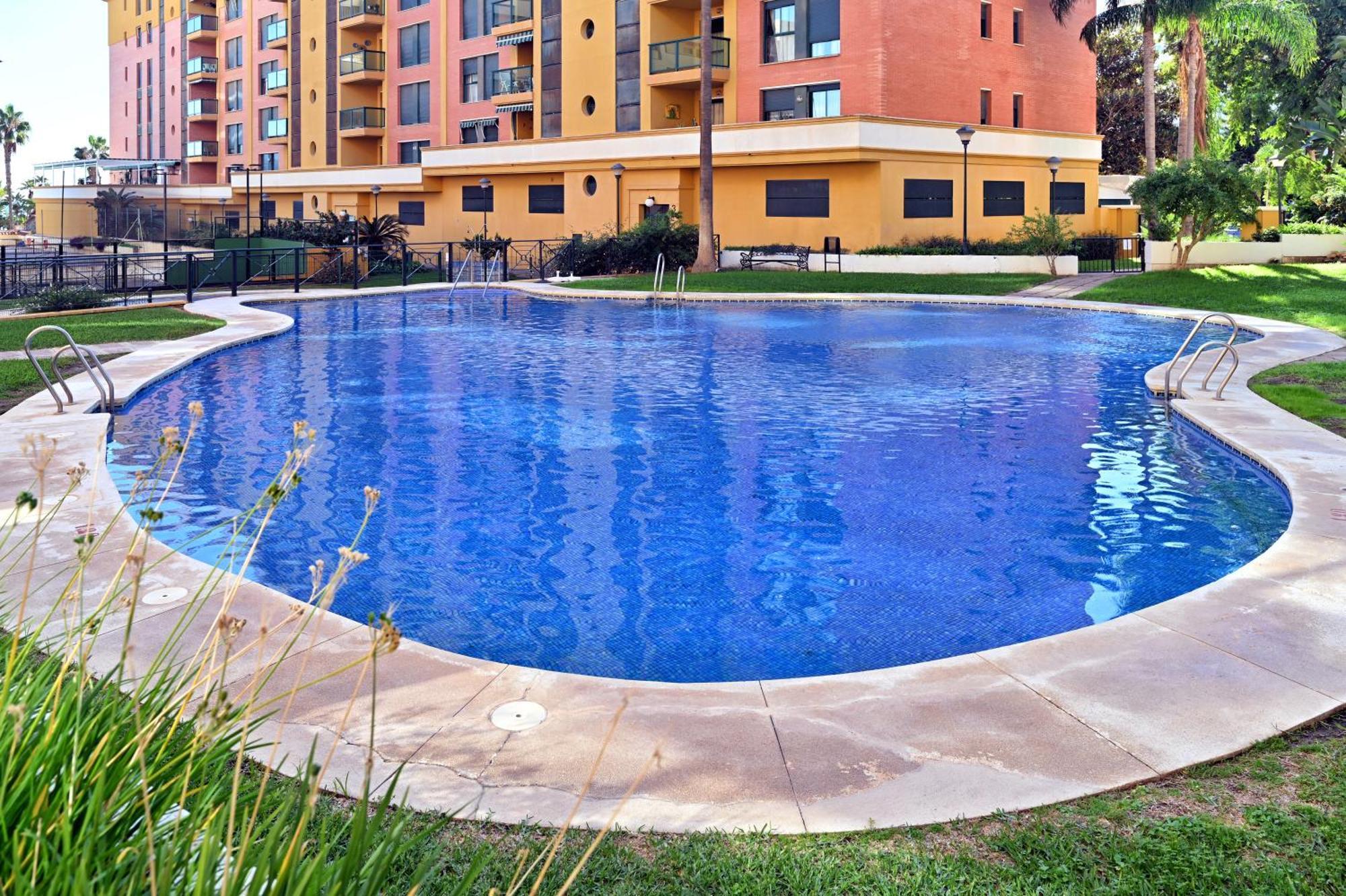 Love Rent4 Malaga Playa Del Bajondillo Torremolinos Zewnętrze zdjęcie
